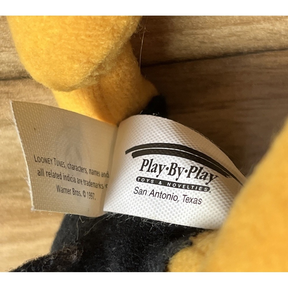 Vintage Looney Tunes 1997 Daffy Duck Bugs Bunny & Tweety Plush Play By Play Bean - Picture 6 of 13
